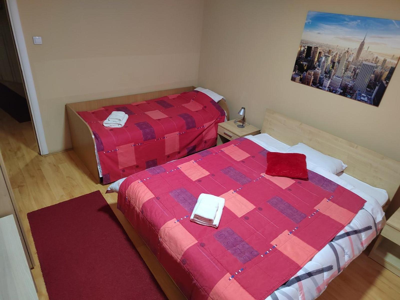 Bed And Breakfast Majesty Nis Exterior foto