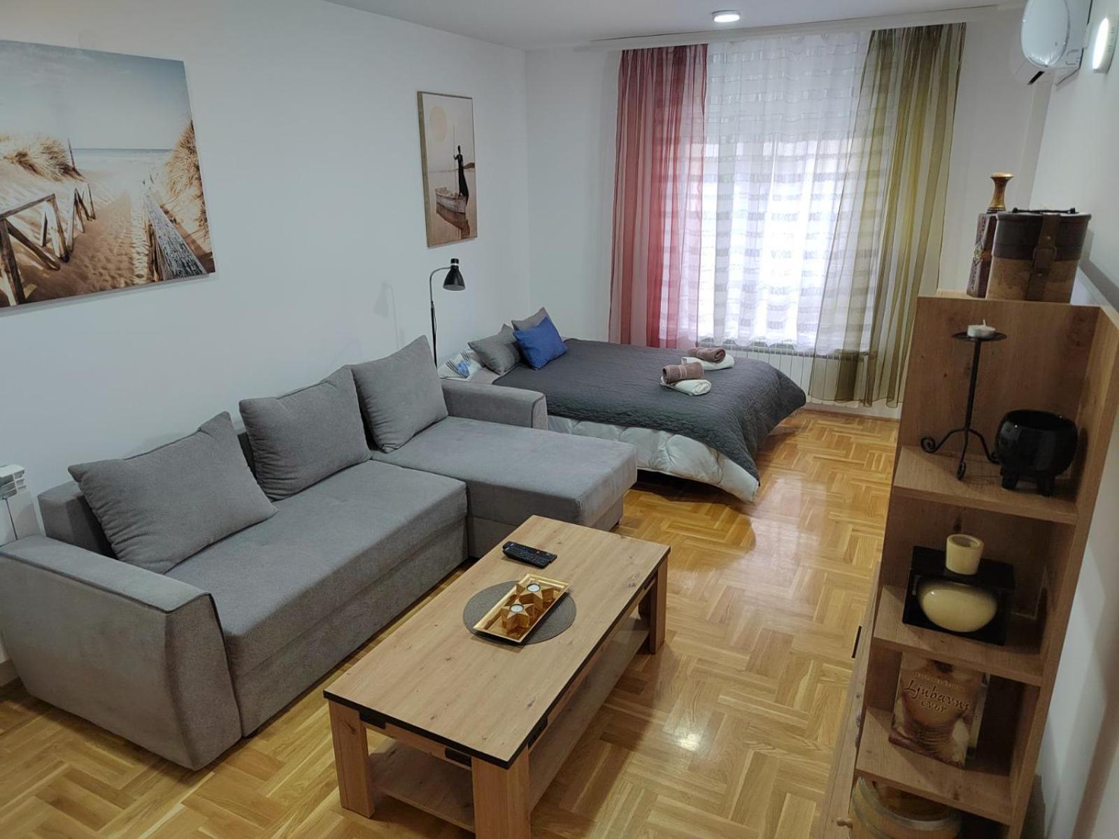 Bed And Breakfast Majesty Nis Quarto foto