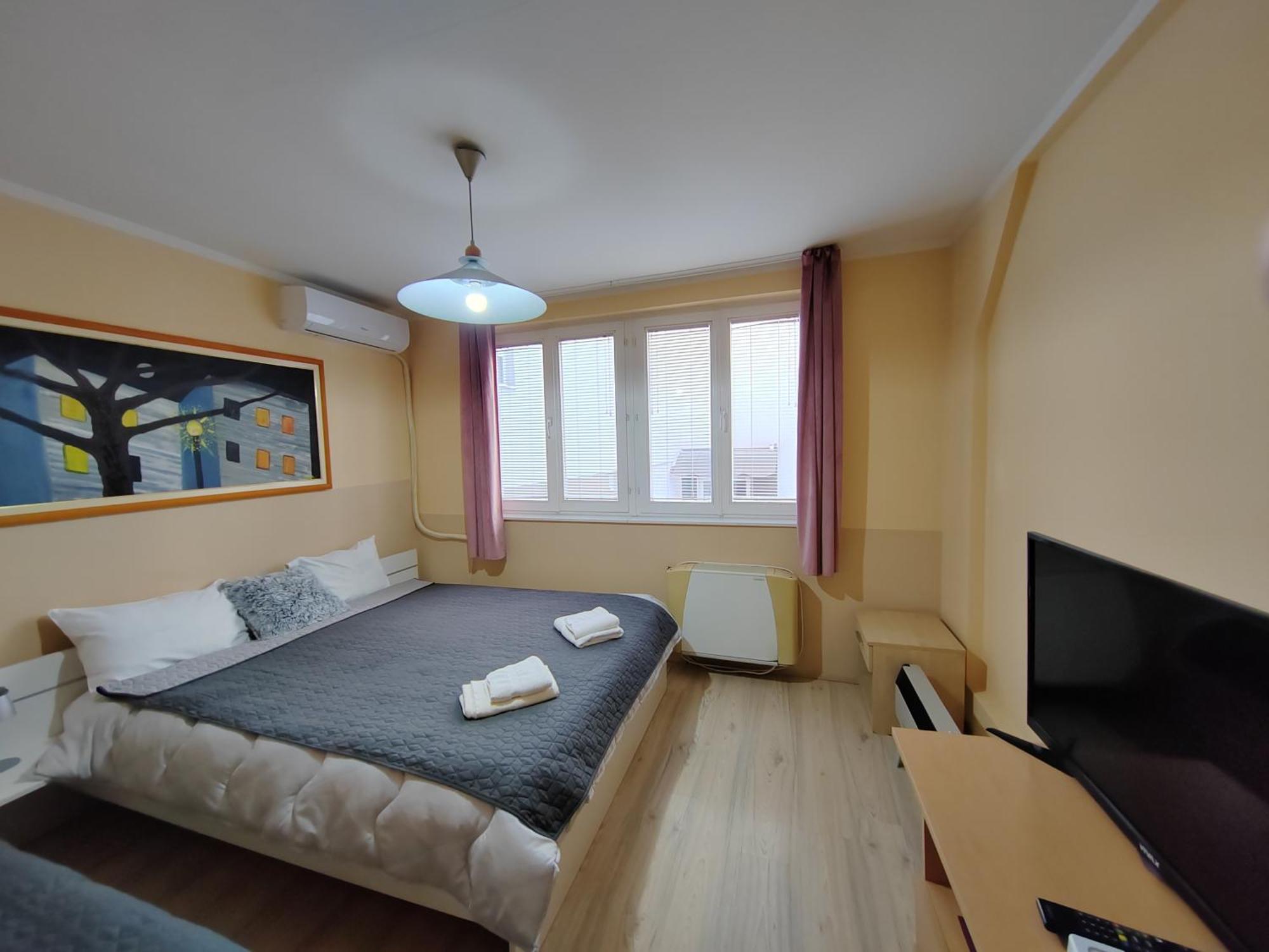 Bed And Breakfast Majesty Nis Quarto foto